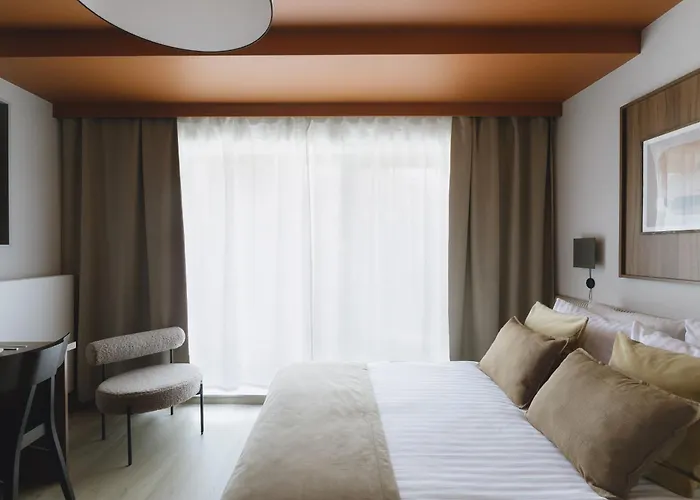 Ironique By Mb アパート