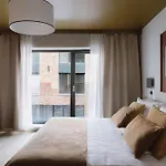 Ironique By Mb Apartament Kraków