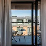 Ironique By Mb Apartament