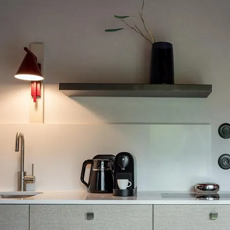 Ironique Apartment