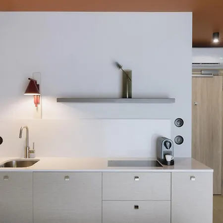 Apartment Ironique By Mb *