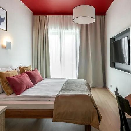 Apartment Ironique By Mb *