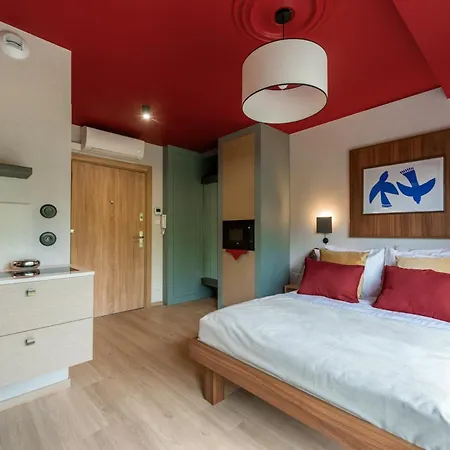 Διαμέρισμα Ironique By Mb Krasków